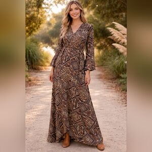 #1225 Veronica M Bohemian wrap maxi dress sz M